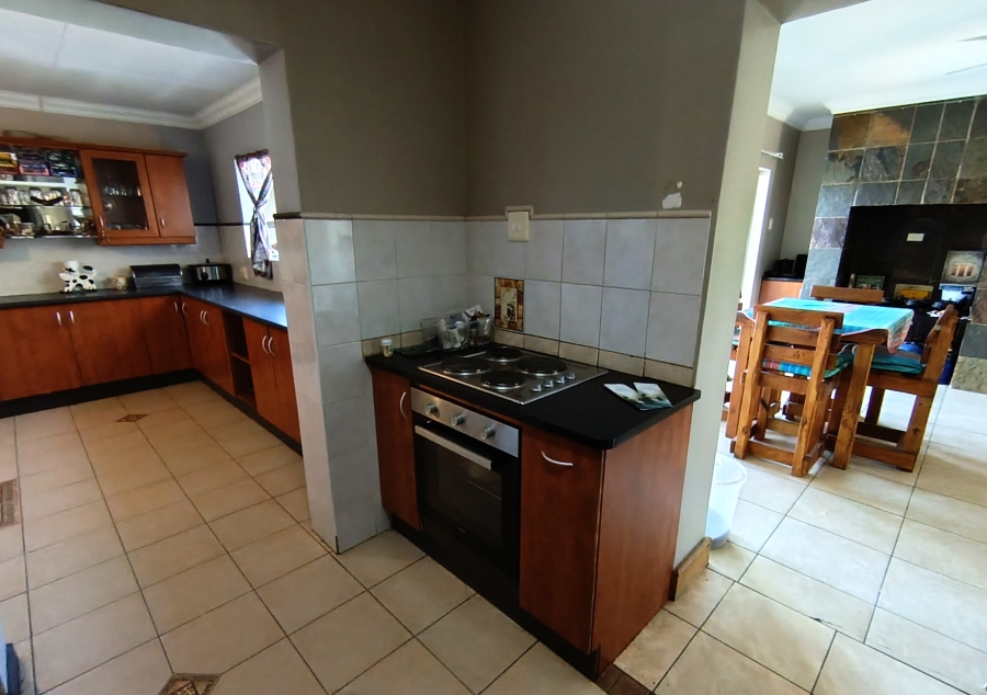 3 Bedroom Property for Sale in Noorsekloof Eastern Cape